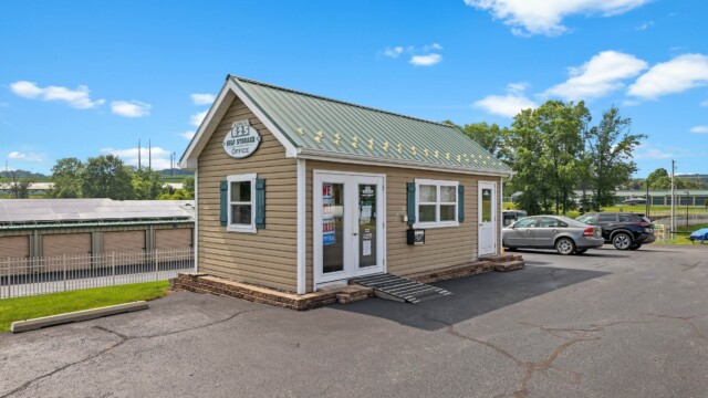 storage office at Kings 625 Self Storage near Bowmansville, PA